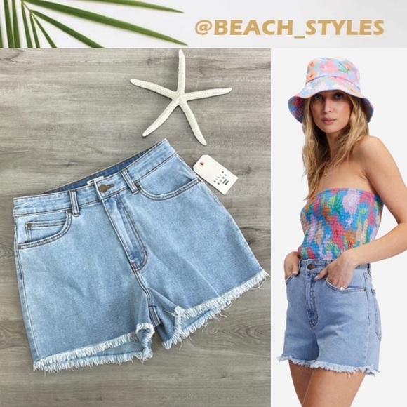 🔆BILLABONG🔆 SO CHEEkY JEAN SHORTS - Picture 1 of 13